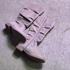 Girls Size 3 Suede Style Boots